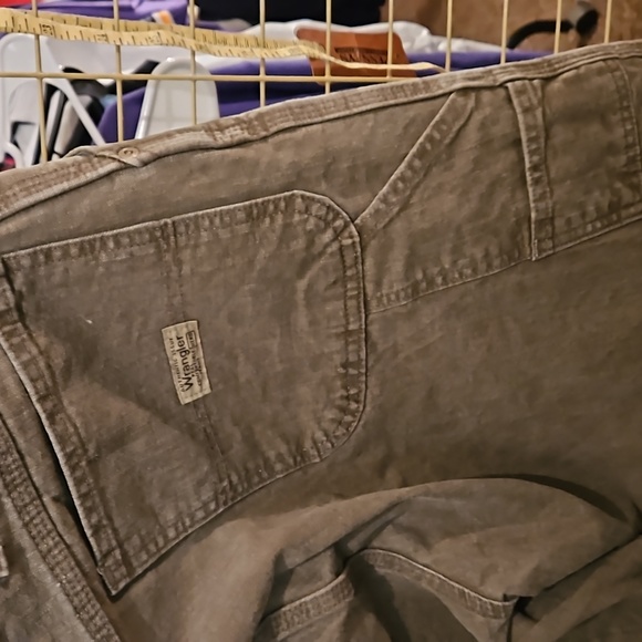 From Wendy's closet men's Wrangler jeans. W36×L30 color is like stone - Picture 7 of 12